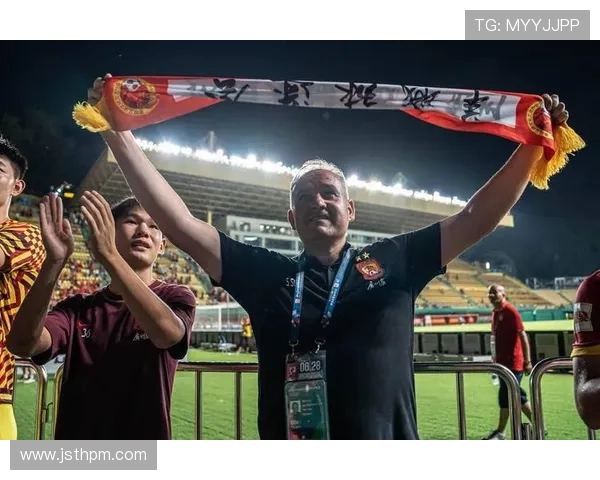 广州极限运动队的防反战术解析与热点趋势探讨